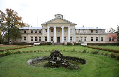 Inmuebles con carácter, Castillo clasicista en Letonia con 53 hectáreas de terreno