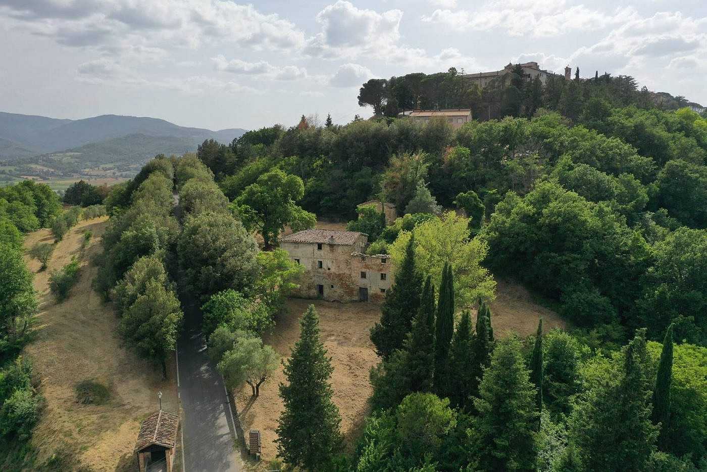 Fotos Gran casa de campo para renovar en Umbría