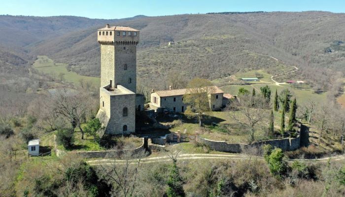 Castillo en venta 06060 Pian di Marte, Umbría,  Italia