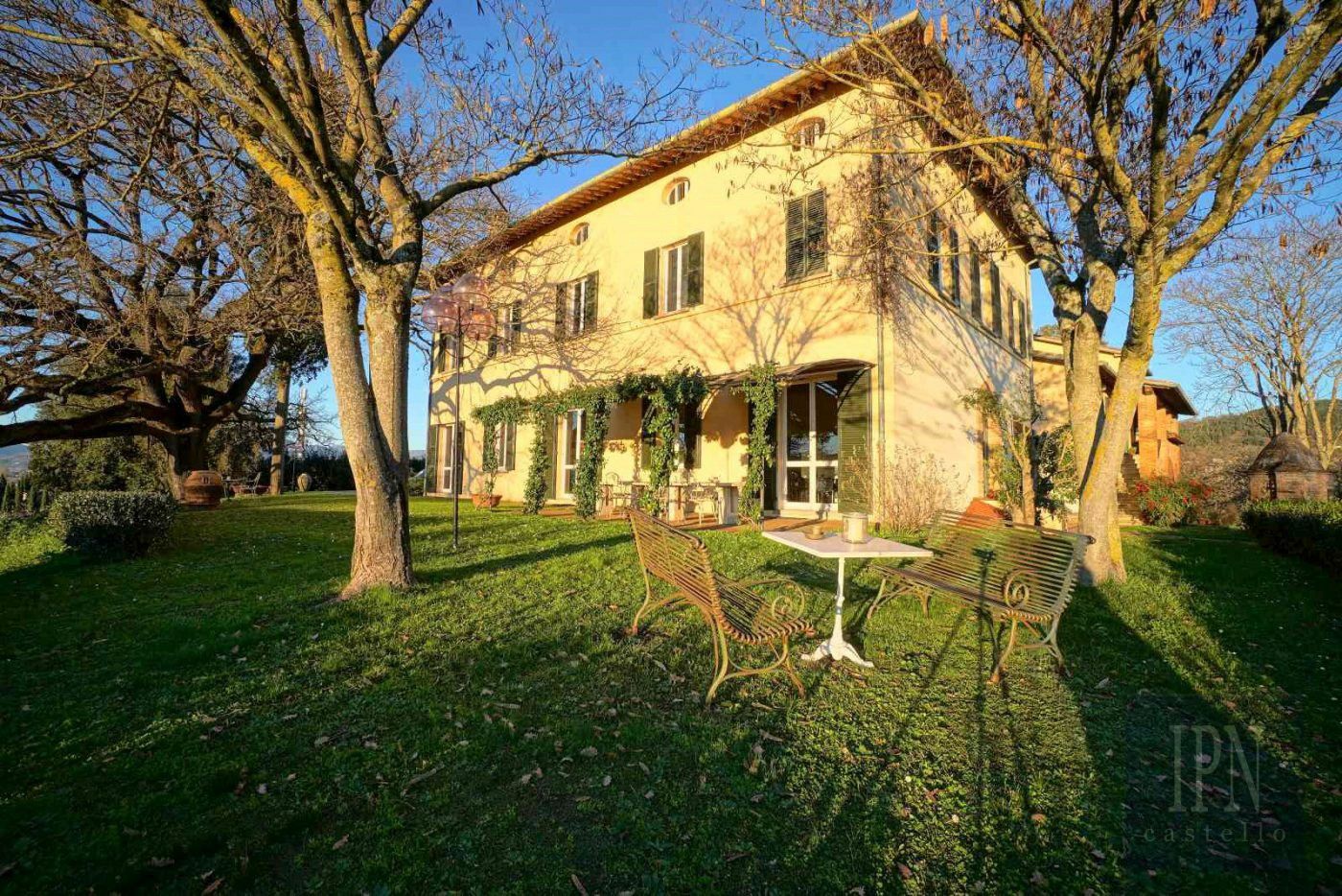 Fotos Villa histórica en Umbría sobre el valle del Tíber