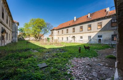 Palacio en venta Cítoliby, Zamek Cítoliby, Ústecký kraj:  