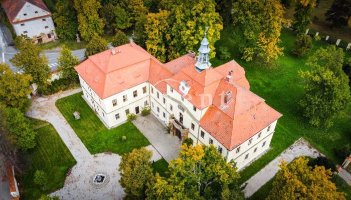 Palacio en venta Mirošov, Región de Pilsen,  Chequia