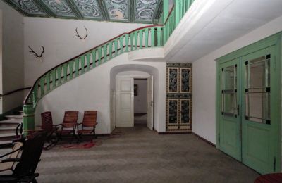 Palacio en venta Przybysław, Voivodato de Pomerania Occidental, Hall de entrada