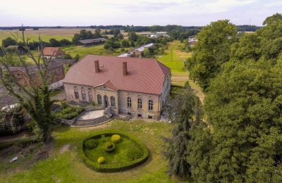 Palacio en venta Przybysław, Voivodato de Pomerania Occidental:  