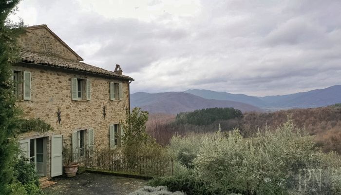 Casa de campo en venta Città di Castello, Umbría,  Italia