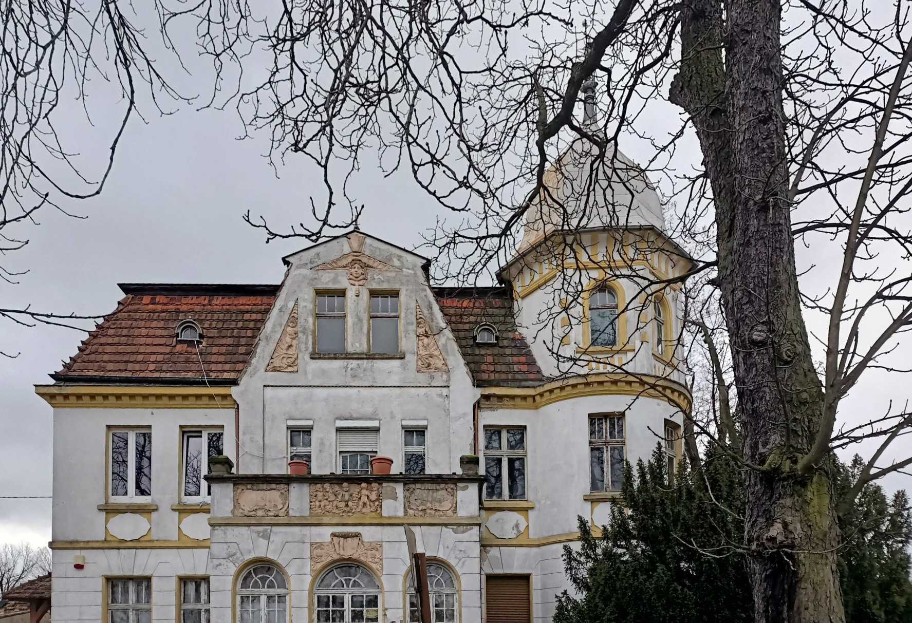 Villa histórica en venta Tuplice, Voivodato de Lubus:  Vista frontal