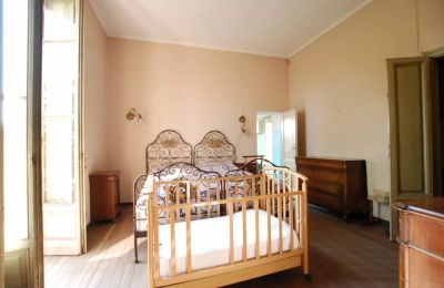 Villa histórica en venta Golasecca, Lombardía:  Dormitorio