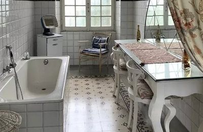 Palacio en venta Cavallirio, Piamonte:  Cuarto de baño