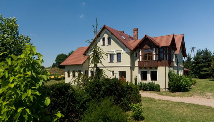 Villa histórica en venta Strzelin, Voivodato de Baja Silesia,  Polonia