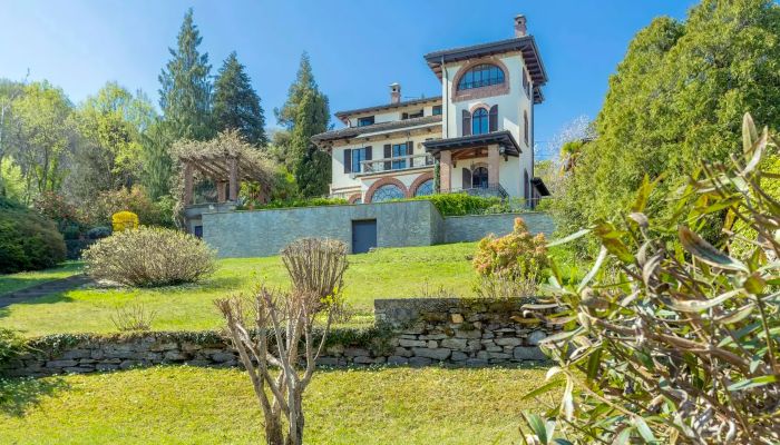 Villa histórica en venta 28838 Stresa, Piamonte,  Italia