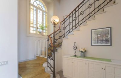 Villa histórica en venta 28838 Stresa, Piamonte:  Escalera