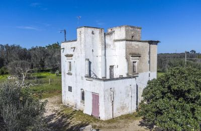 Casa de campo en venta Oria, Apulia:  Vista exterior