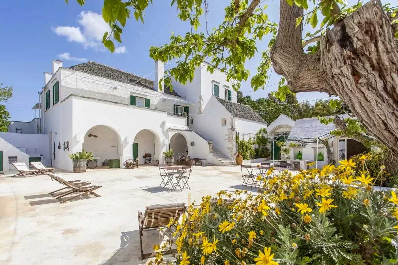 fotos Masía perfectamente restaurada en Martina Franca