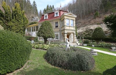 Villa histórica en venta 72574 Bad Urach, Baden-Wurtemberg:  Westansicht