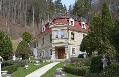 Villa histórica en venta 72574 Bad Urach, Baden-Wurtemberg:  Vista frontal