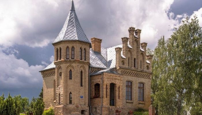 Villa histórica en venta Chmielniki, Voivodato de Cuyavia y Pomerania,  Polonia