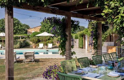 Finca en venta Manciano, Toscana:  RIF 3084 Blick zum Pool