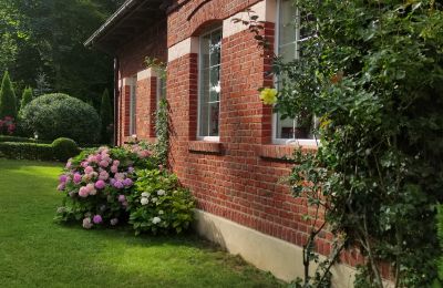 Casa de entramado en venta Voivodato de Pomerania Occidental:  Widok na elewację domu