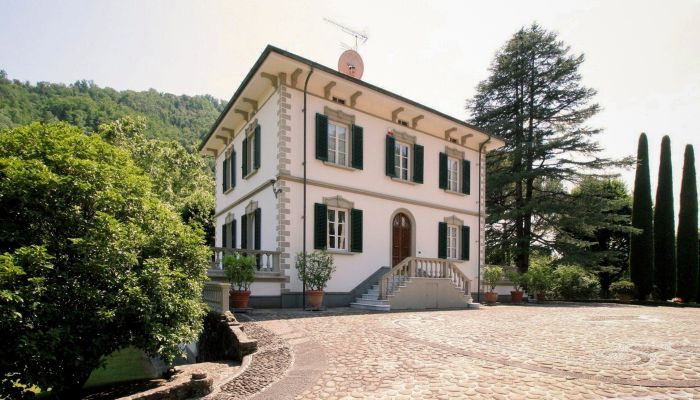 Villa histórica Bagni di Lucca 3