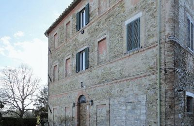 Villa histórica en venta 06063 Magione, Umbría, Vista frontal