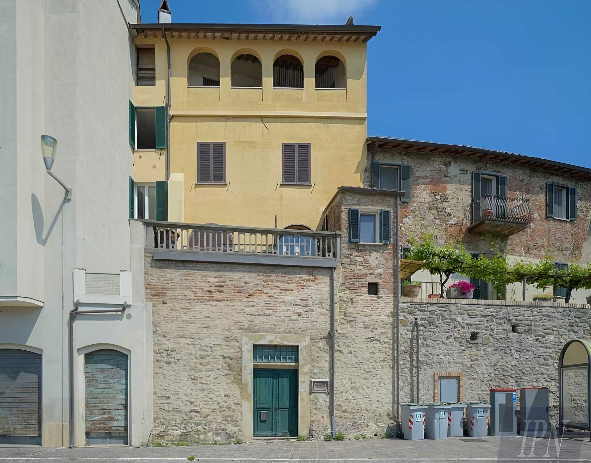 Fotos Casa histórica en Umbertide, Piazza Aprile