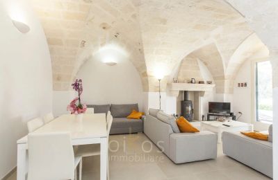 Villa histórica en venta Oria, Apulia:  Sala de estar