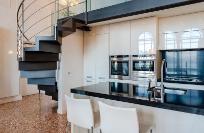 Piso en castillo en venta Baveno, Villa Barberis, Piamonte, Imagen 28/38