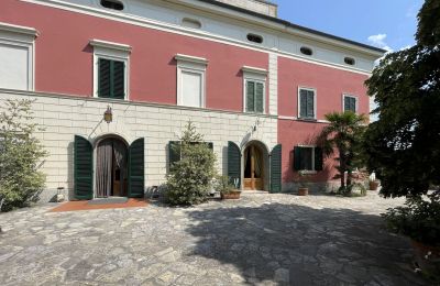 Villa histórica en venta Lavaiano, Toscana:  