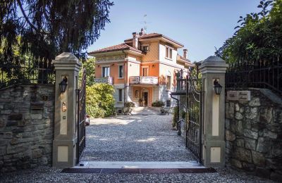 Villa histórica en venta 28838 Stresa, Piamonte:  Acceso