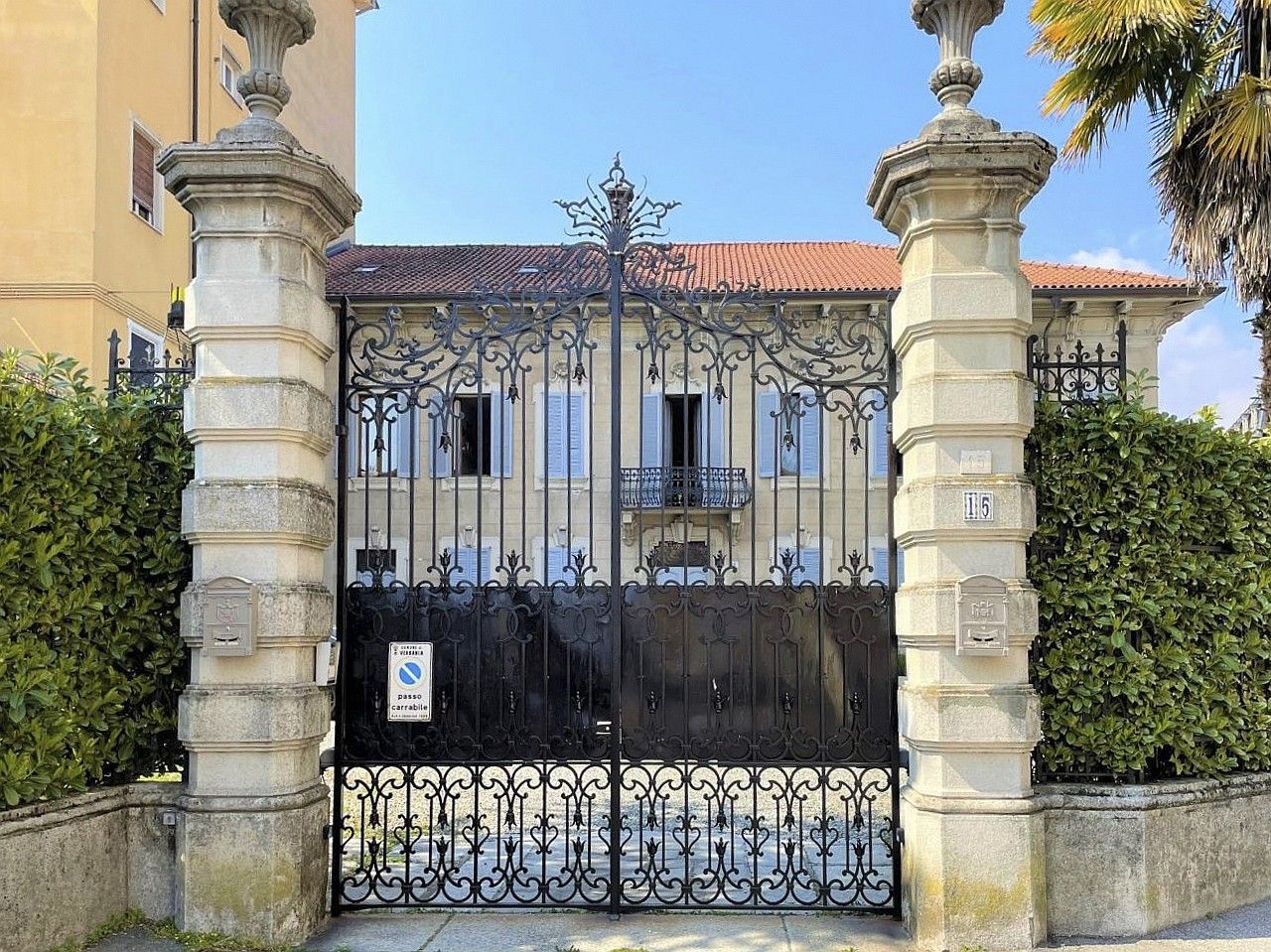 Fotos Villa señorial en el centro de Verbania-Intra