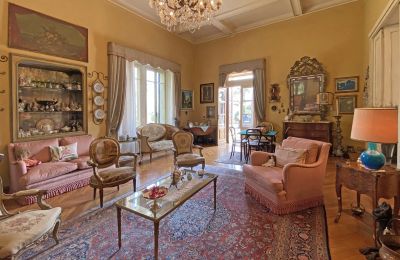 Villa histórica en venta Verbania, Piamonte:  Sala de estar