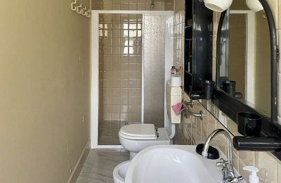 Villa histórica en venta 28824 Oggebbio, Piamonte:  Cuarto de baño