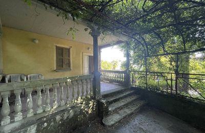 Villa histórica en venta 28824 Oggebbio, Piamonte:  Terraza