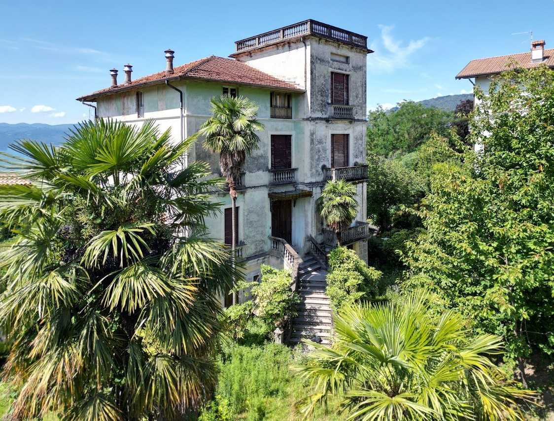 fotos Villa Art Nouveau en Verbania Antoliva con vistas al lago y jardín
