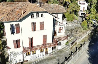 Villa histórica en venta 28010 Nebbiuno, Alto Vergante, Piamonte:  