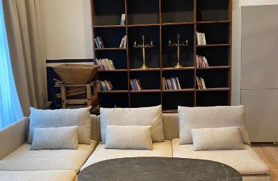 Apartamento en edificio histórico en venta Lubiechowo, Pałac w Lubiechowie, Voivodato de Pomerania Occidental, Widok na salon