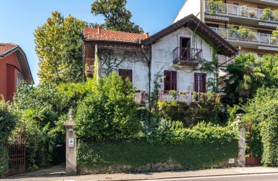 Villa histórica en venta Verbano-Cusio-Ossola, Pallanza, Piamonte:  Vista exterior