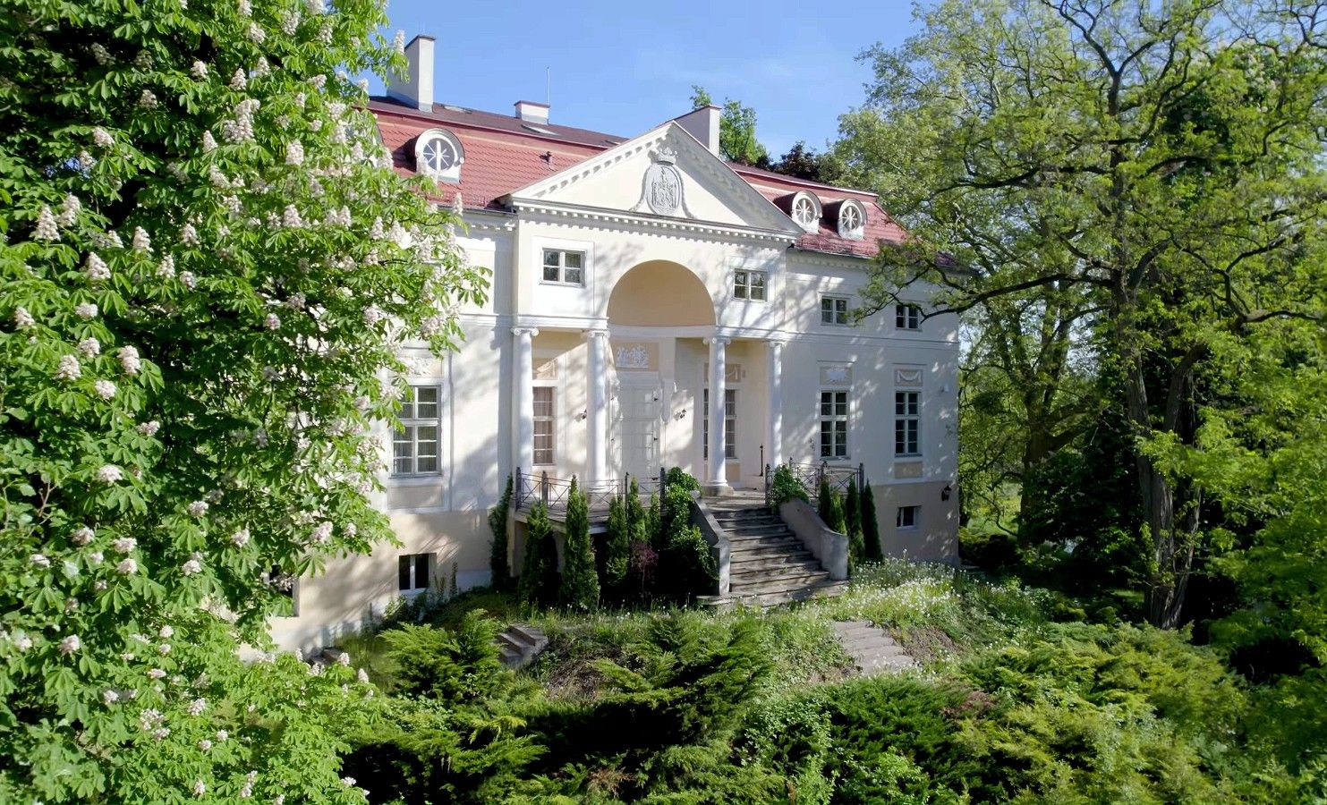 Fotos Palacio único cerca de Wrocław, Baja Silesia