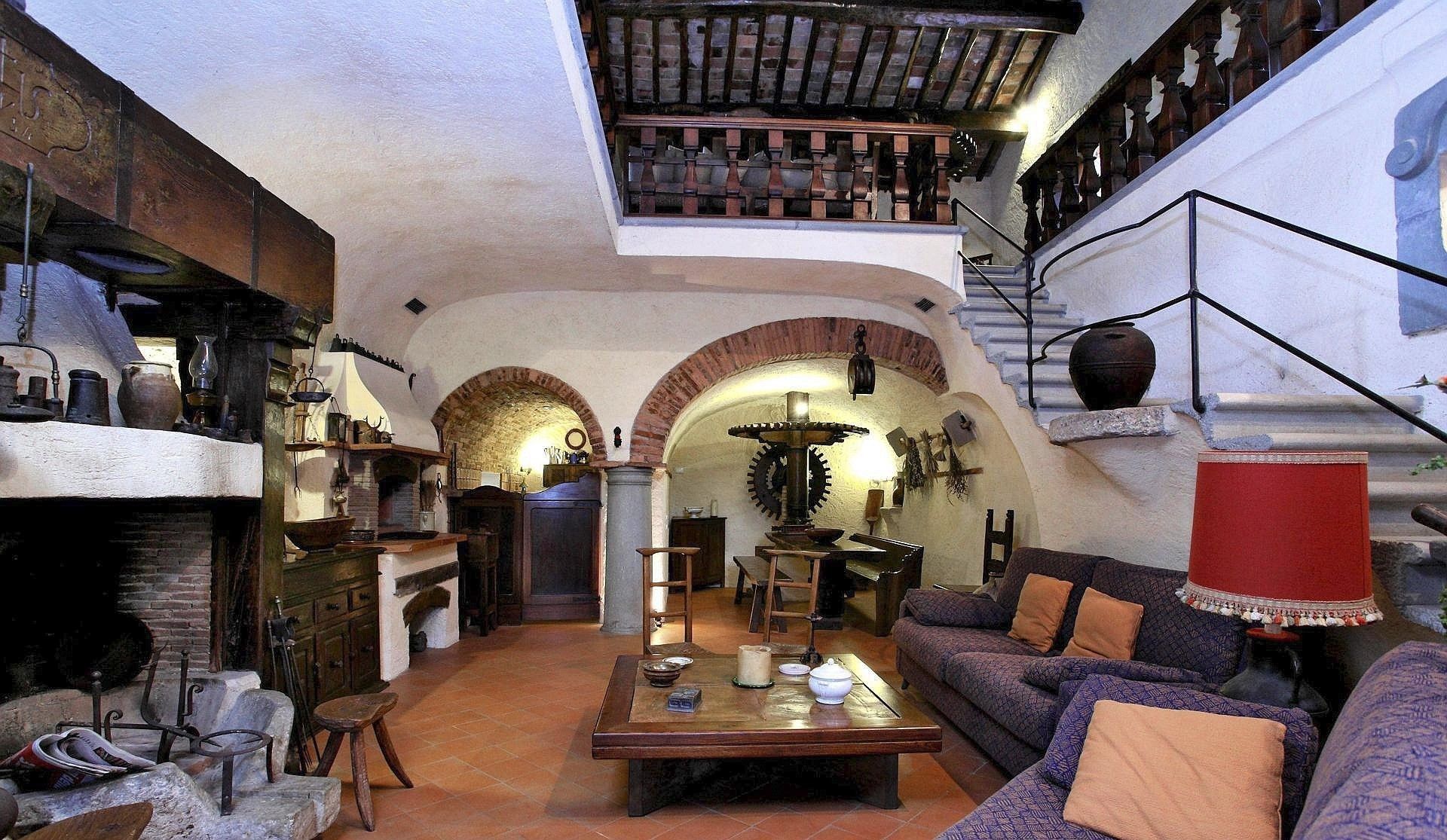 Fotos Antiguo molino de aceite convertido en una acogedora vivienda