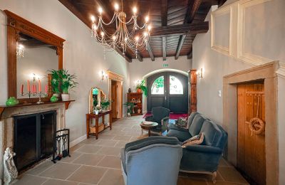 Casa señorial en venta Sędzisław, Dwór w Sędzisławiu, Voivodato de Baja Silesia, Hall de entrada