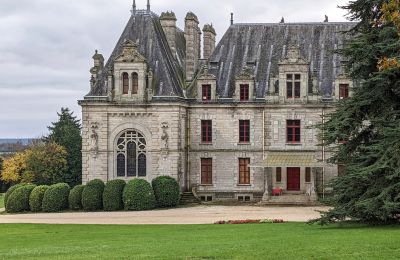 Palacio Redon, Bretaña