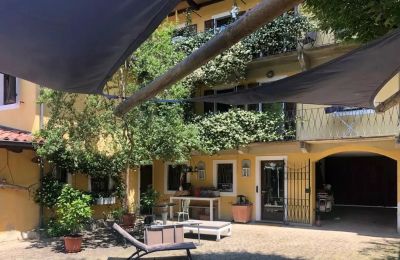 Casa de campo en venta 28040 Lesa, Piamonte, Patio