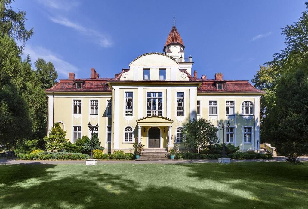 Fotos Palacio en Silesia cerca de Częstochowa - Región Metropolitana de Katowice