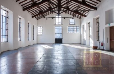 Propiedad histórica en venta Brienno, Lombardía:  Sala de baile