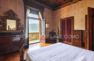 Villa histórica en venta Torno, Lombardía:  Bedroom