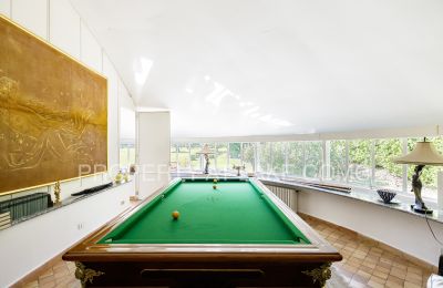 Villa histórica en venta Griante, Lombardía:  Billiards room