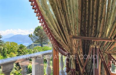 Villa histórica en venta Dizzasco, Lombardía, Vista