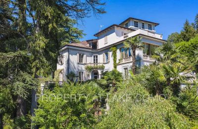 Villa histórica en venta Dizzasco, Lombardía:  Villa Gina