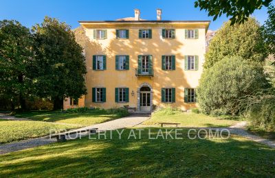 Villa histórica en venta 22019 Tremezzo, Lombardía:  Vista frontal