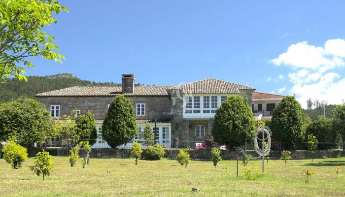 Casa señorial en venta Nigrán, Galicia,  España